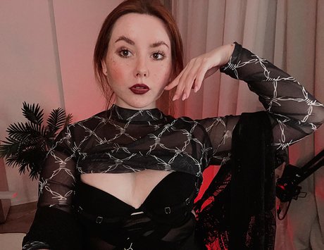 Rootyasha Oben ohne OnlyFans