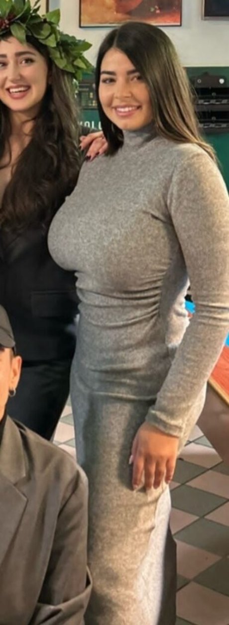 öffentliche nurfans Pornografisch Premium