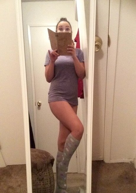 Molly Songbird OnlyFans-Komplettinhalte