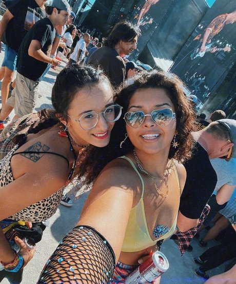 Chloe Alexander OnlyFans Striptease