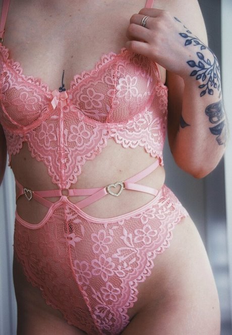 celinecorafree Oben ohne OnlyFans