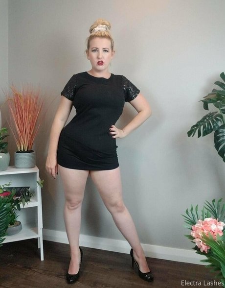 electralashes Nacktpornos auf OnlyFans