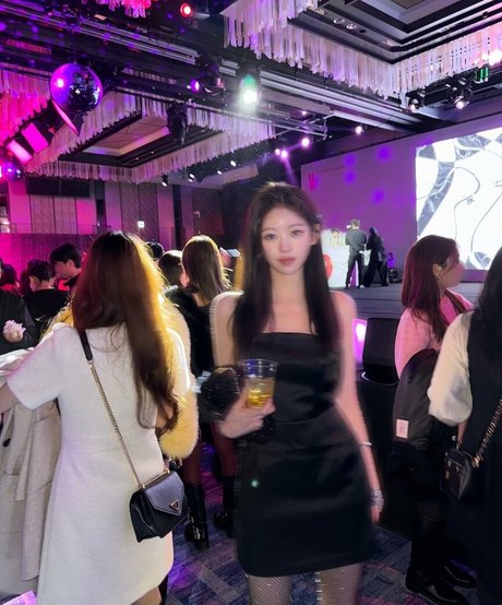 Solvely OnlyFans geleakt.