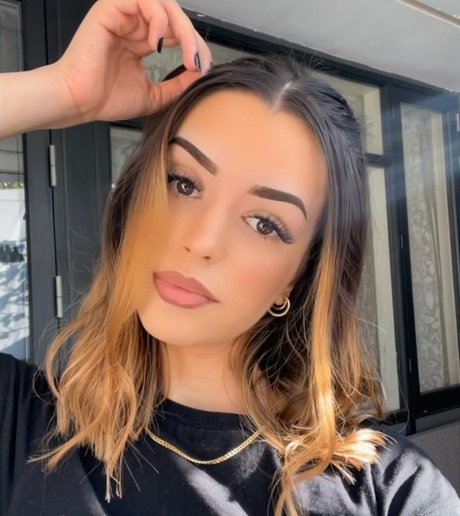 NoraExplorer Leaks von Nacktbildern auf OnlyFans