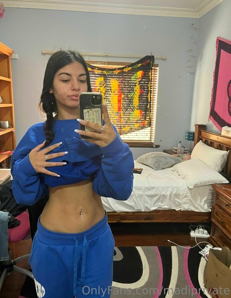 madiprivate OnlyFans nackt