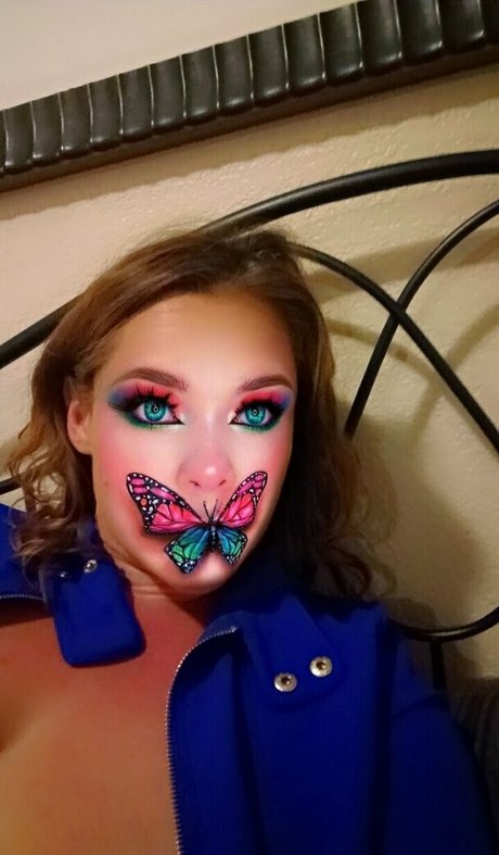 headingeastorwest Oben ohne OnlyFans