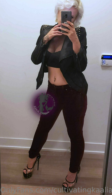 captivatingkaalia Nacktbilder von OnlyFans