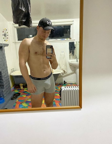 dünne kleine titten nur fans kostenlos nackt Ungesehen