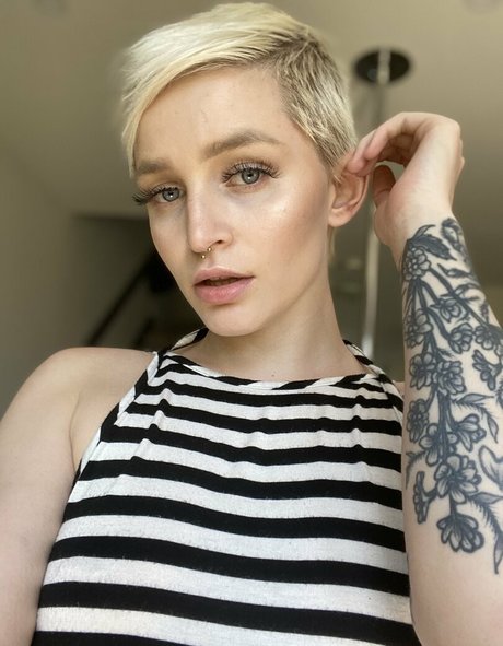 samanthaknoxxx OnlyFans geleakte Brüste