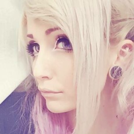 reitoozaru OnlyFans Lesbisch