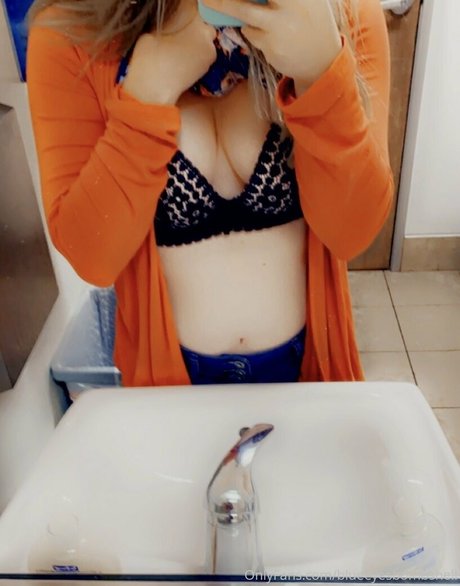 blueeyesbombshell Heiße OnlyFans Inhalte