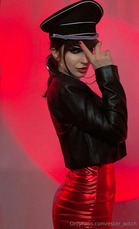 ester witch OnlyFans gratis
