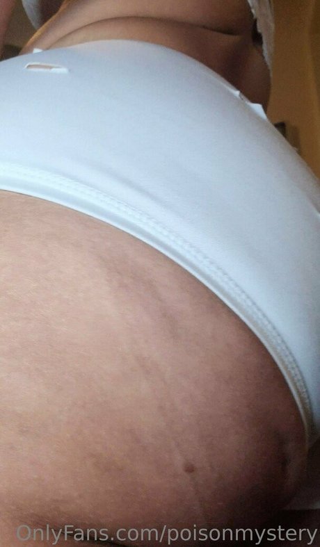 poisonmystery OnlyFans Bilder