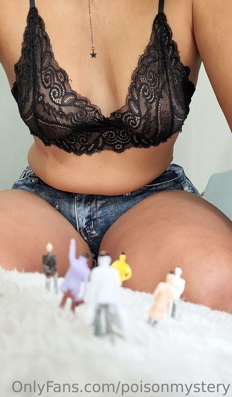 poisonmystery OnlyFans Nacktbilder geleakt