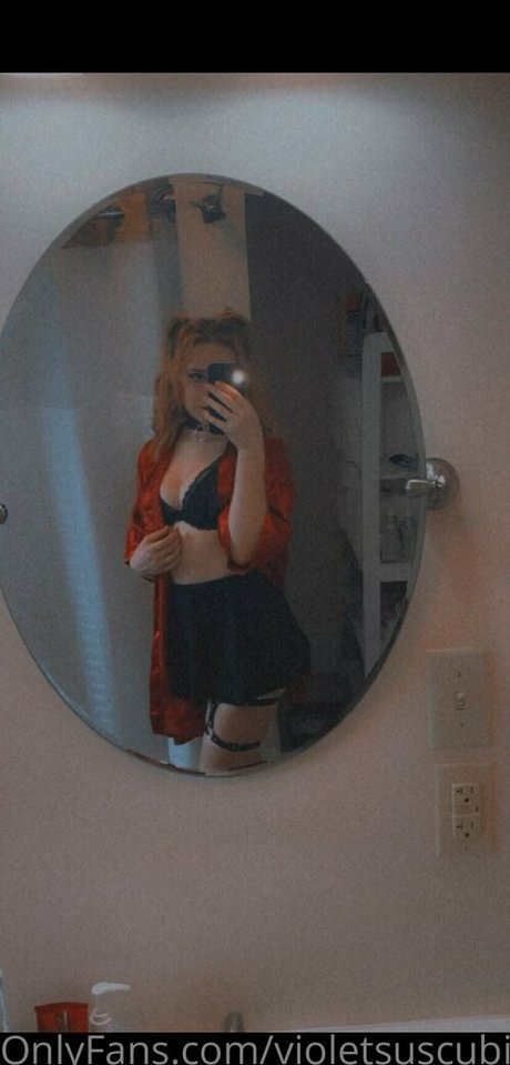 violetsuccubi OnlyFans Bilder