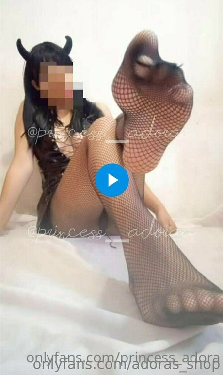 adoras shop Nacktbilder-Leaks von OnlyFans