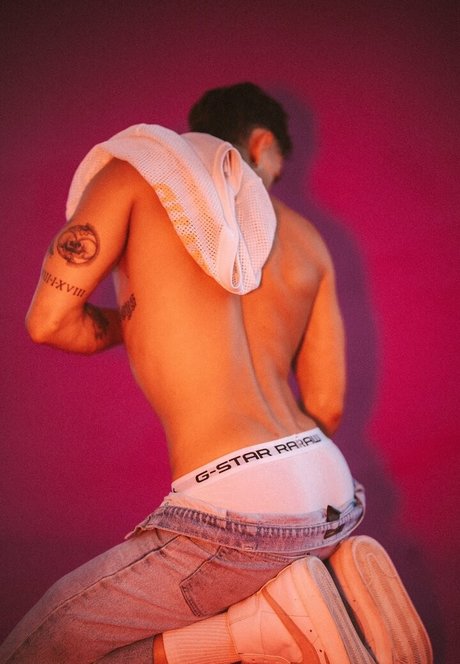 henryandkasey OnlyFans Sextape