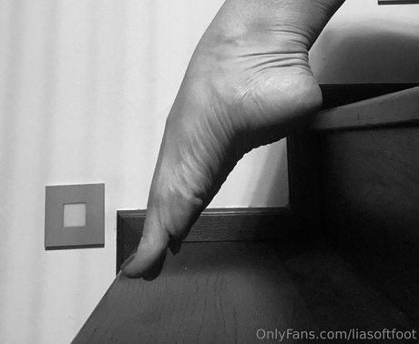 liasoftfoot Nacktbilder von OnlyFans geleakt