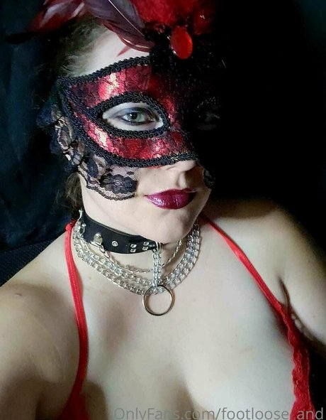 footloose and OnlyFans nackte Brüste