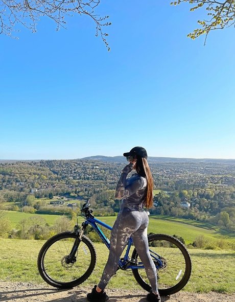 angeltoy2021free OnlyFans Nacktbilder