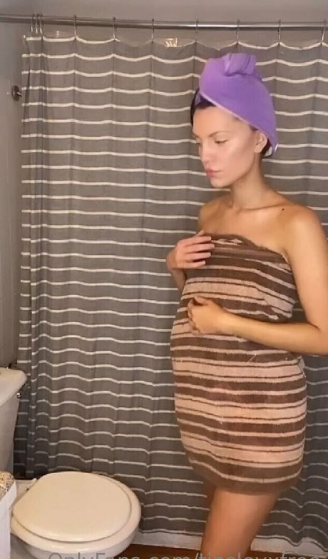 tinsleyxfree OnlyFans-Archiv