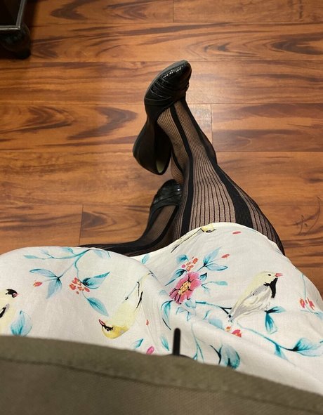 dizzykittenpaws OnlyFans Nacktbilder