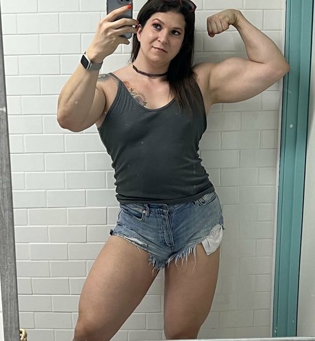 Eva The Supergirl Nackt geleakt OnlyFans