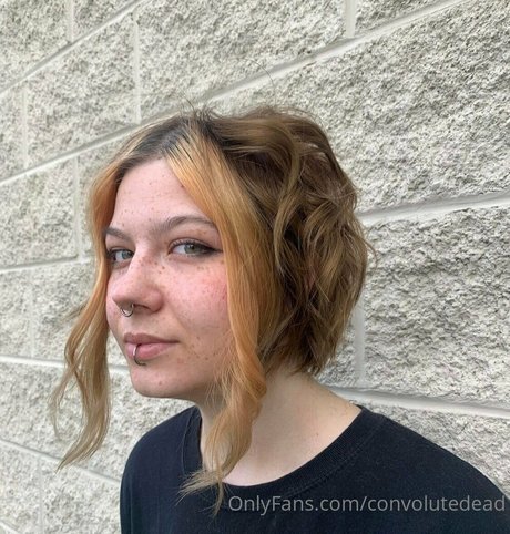 convolutedead OnlyFans Inhalte