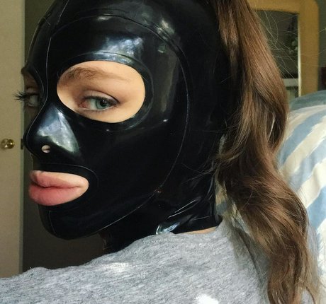 Gummipuppet OnlyFans XXX