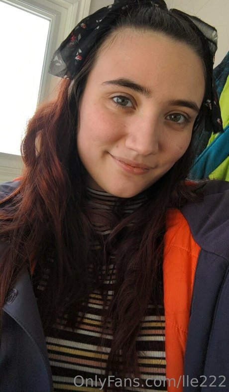 lle222 Model OnlyFans Foto