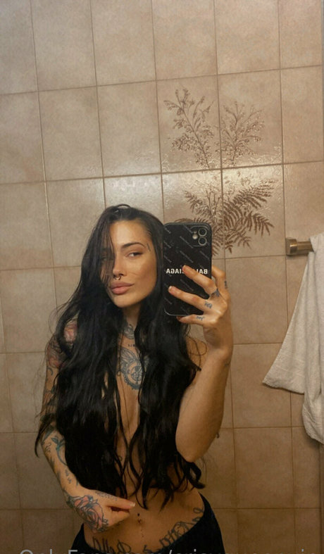 crisvqueen OnlyFans-Bilder