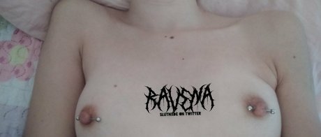 Ravena OnlyFans explizite Inhalte