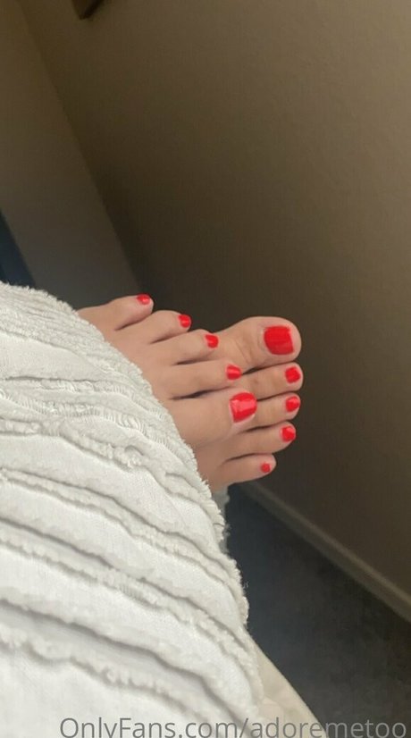 adoremetoo OnlyFans Leak