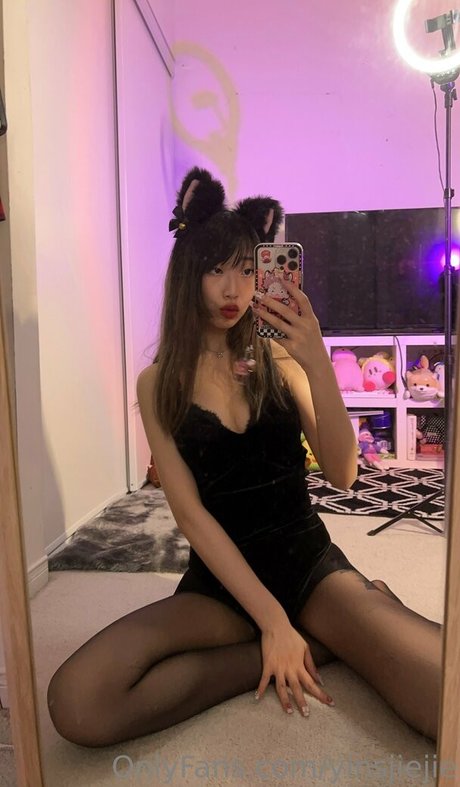 yinsjiejie Leaked OnlyFans Nacktbilder
