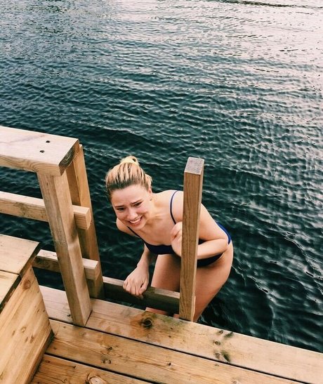 Dagny Norvoll Sandvik Füße OnlyFans