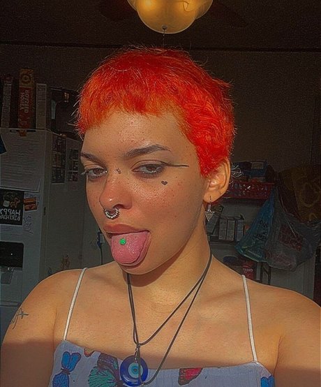 Rinnn 777 Heiße OnlyFans Inhalte