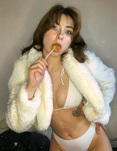 zlatka lesenok Nacktbilder OnlyFans geleakt