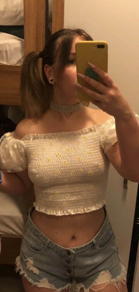 Vivi Squirrel OnlyFans Bilder geleakt