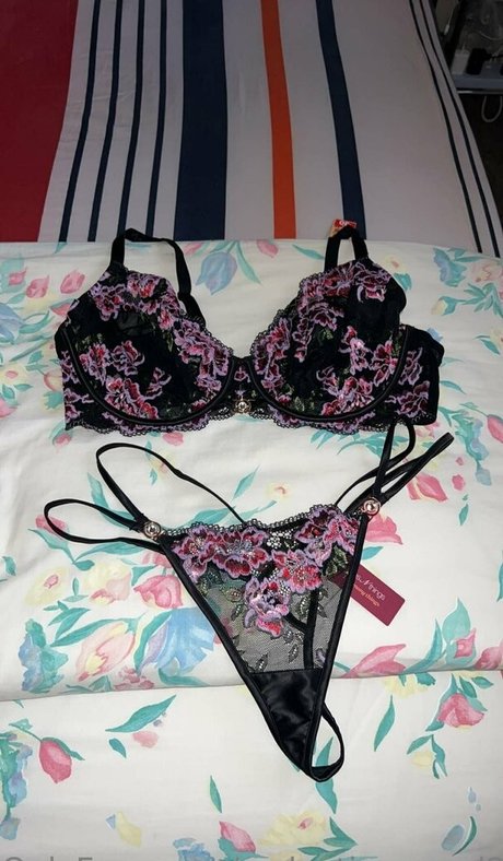 brattyprincess25 OnlyFans Sextape geleakt