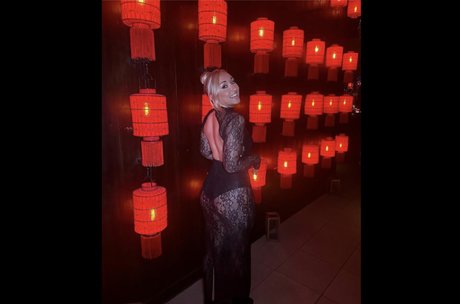 Stephanie Affleck OnlyFans nackte Brüste