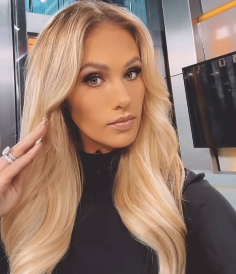 Tomi Lahren Leaks von Nacktbildern auf OnlyFans