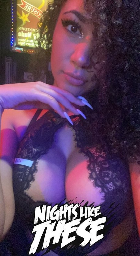 partyatari OnlyFans explizite Inhalte