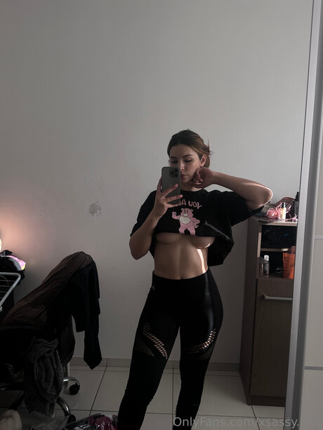 xsassy girll OnlyFans Leaked