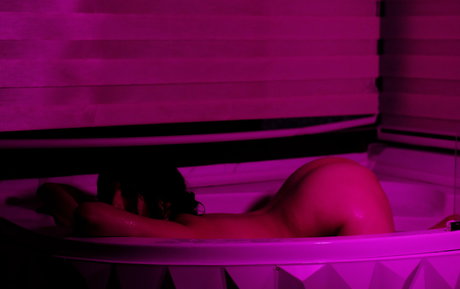 nadeleine Leaks von OnlyFans