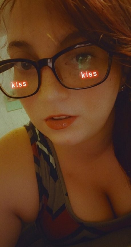 sarahyournaughtygirl69 OnlyFans Inhaltstyp