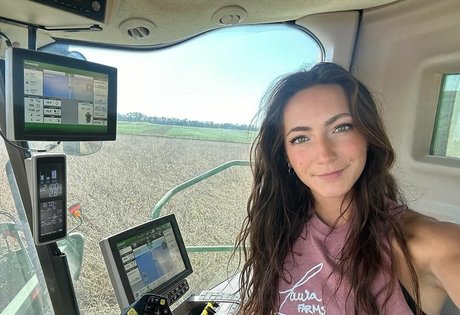 laura farms Nacktbilder von OnlyFans geleakt