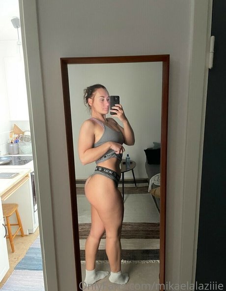 mikaelaburrito OnlyFans gratis