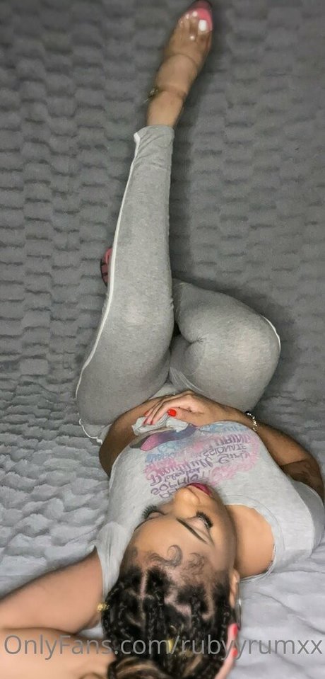 rubyyrumxx Nackt auf OnlyFans Leak
