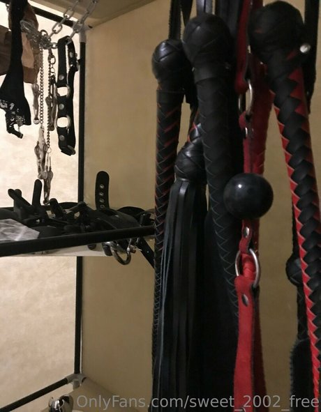 molly dominatrix OnlyFans geleakt