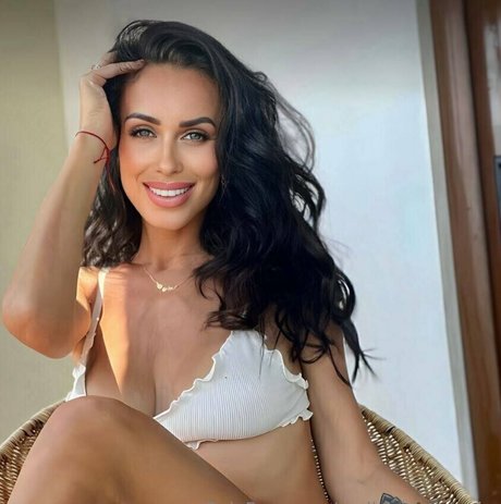 molly dominatrix Po OnlyFans